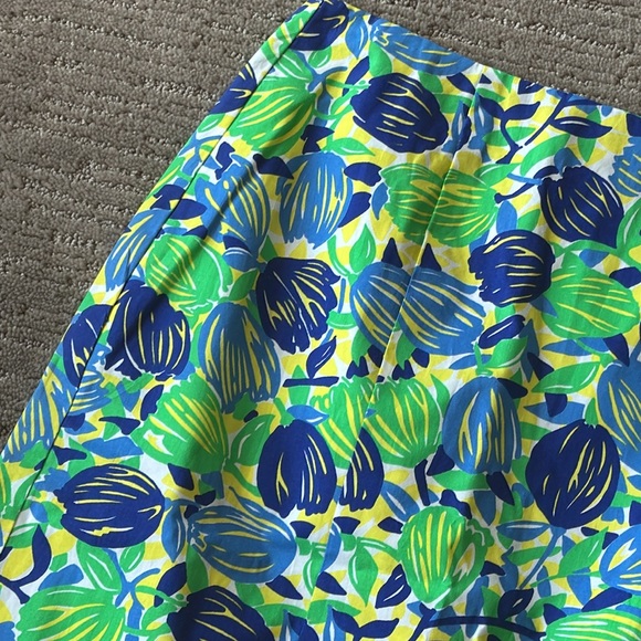Vintage Lilly Pulitzer Blue and Green Leaf Print Pencil Skirt - Picture 2 of 5